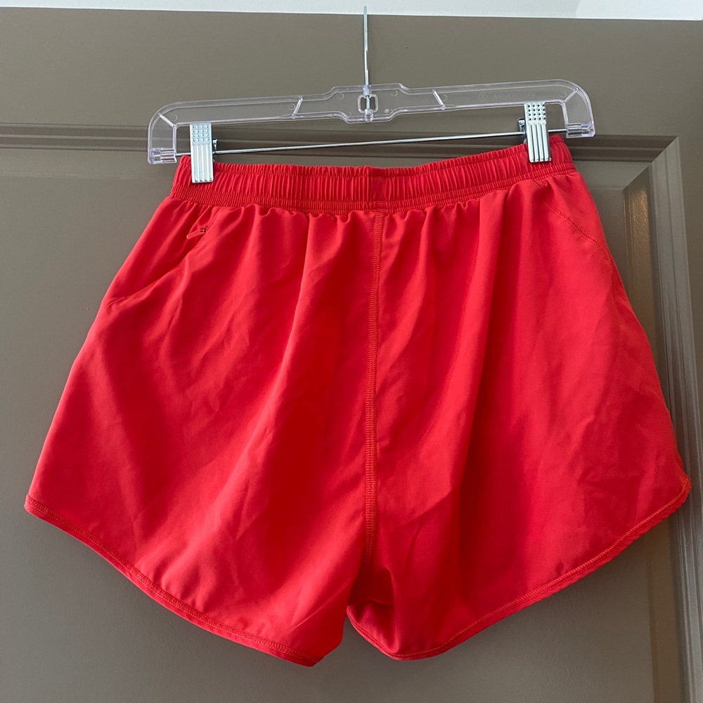 ALO Yoga Red Performance Athletic Shorts - Picture 2 of 3